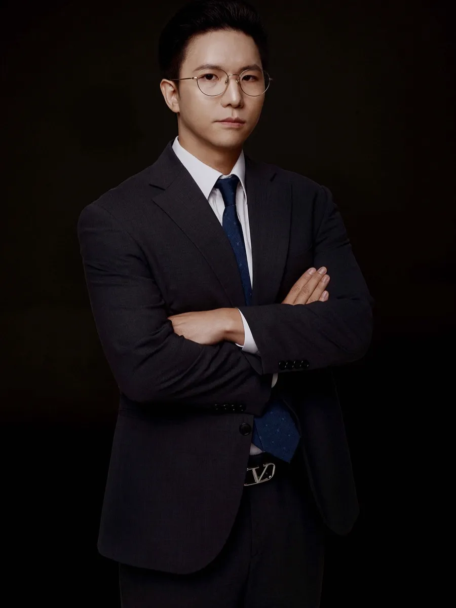 Hyunseo Lim, Attorney at Law